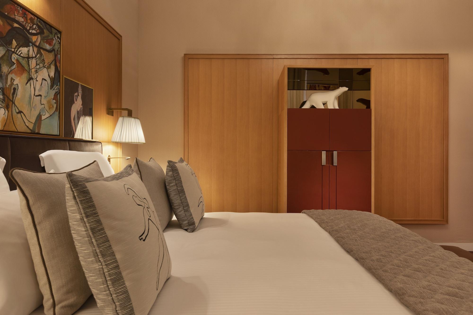 Hotel Barrire Le Westminster Le Touquet Zewnętrze zdjęcie A bedroom at the hotel